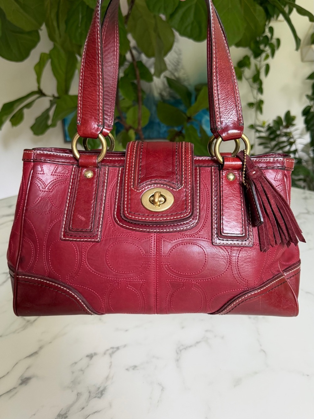 Coach Vintage Y2K Hamptons Embossed Signature Leather Turnlock Satchel 11330 Red